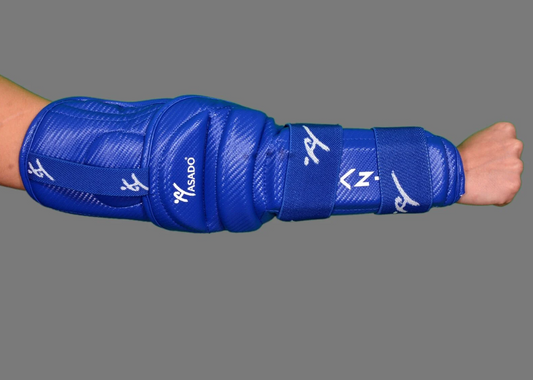 Titanium протектори покриващи лакътя