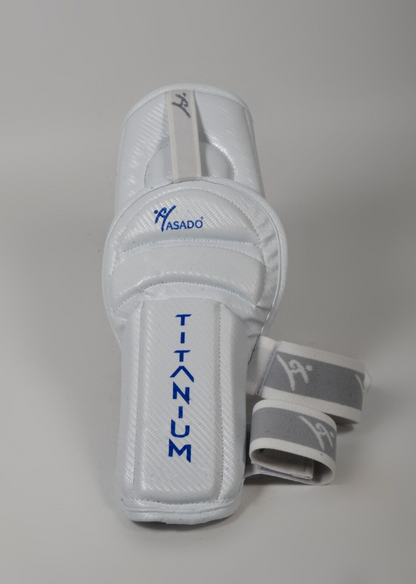 Titanium протектори покриващи лакътя